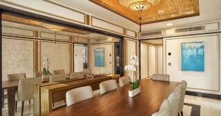 Отель Sheraton Nur-Sultan Hotel Нур-Султан Президентский люкс с кроватью размера «king-size», вид на город-2